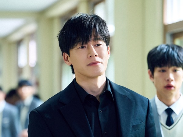 『鉄槌教師』が世界6位の快挙!Netflix上半期ランキングで証明された韓国ドラマの底力 | cinemacafe.net 『鉄槌教師』が世界6位の快挙!Netflix上半期ランキングで証明された韓国ドラマの底力 | cinemacafe.net