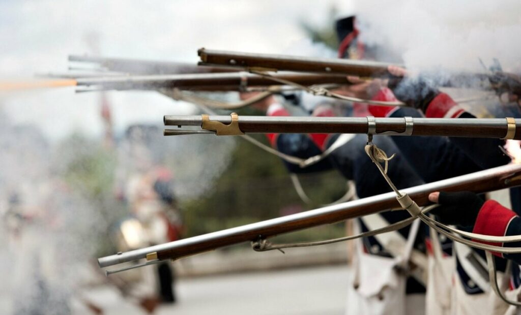 なぜ「庶民」は自ら戦場へ向かったのか? 国民自らが武器を取る「国民軍」が変えた世界史 | AERA Books なぜ「庶民」は自ら戦場へ向かったのか? 国民自らが武器を取る「国民軍」が変えた世界史 | AERA Books