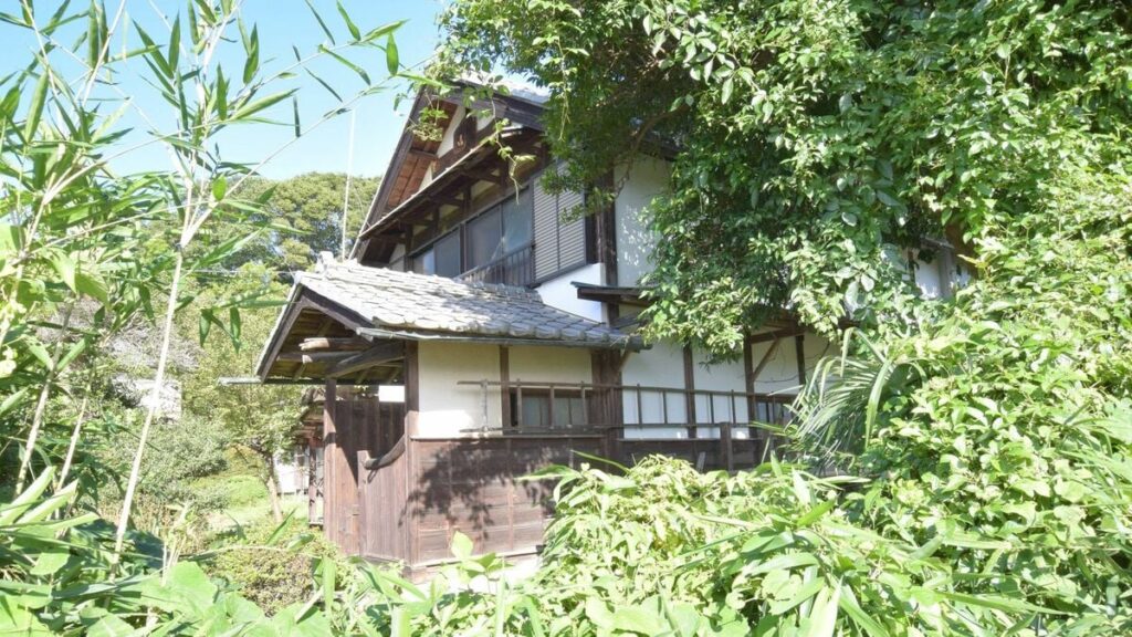 不動産会社も敬遠した広大な"廃墟"が「子どものアートの森」に変身——理想の買い手を見つけた空き家マッチングの力 – 東洋経済オンライン 不動産会社も敬遠した広大な"廃墟"が「子どものアートの森」に変身——理想の買い手を見つけた空き家マッチングの力 - 東洋経済オンライン
