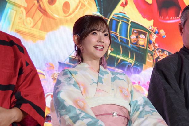 ドートと恋に落ちるデビー役の鈴木愛理
