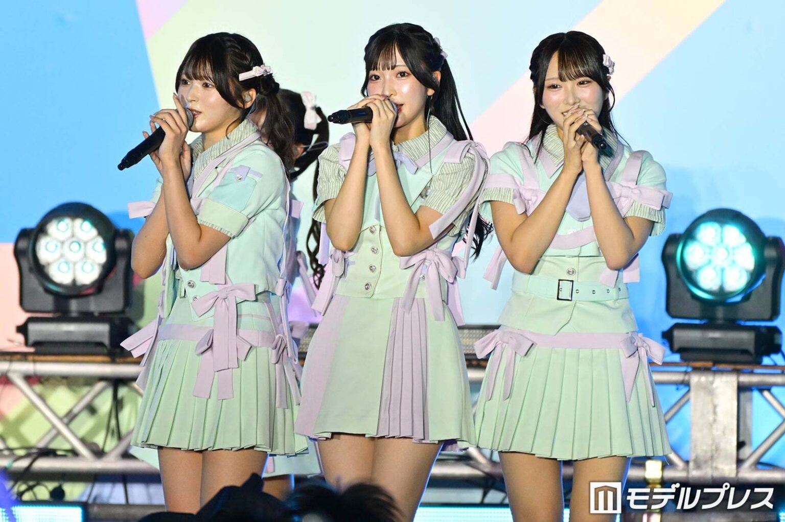 JOY、夏曲連発で魅了 新曲初披露・ラストの「ニアジョイ音頭」にファン沸く【TIF2026】(モデルプレス) – Yahoo!ニュース JOY、夏曲連発で魅了 新曲初披露・ラストの「ニアジョイ音頭」にファン沸く【TIF2026】(モデルプレス) - Yahoo!ニュース