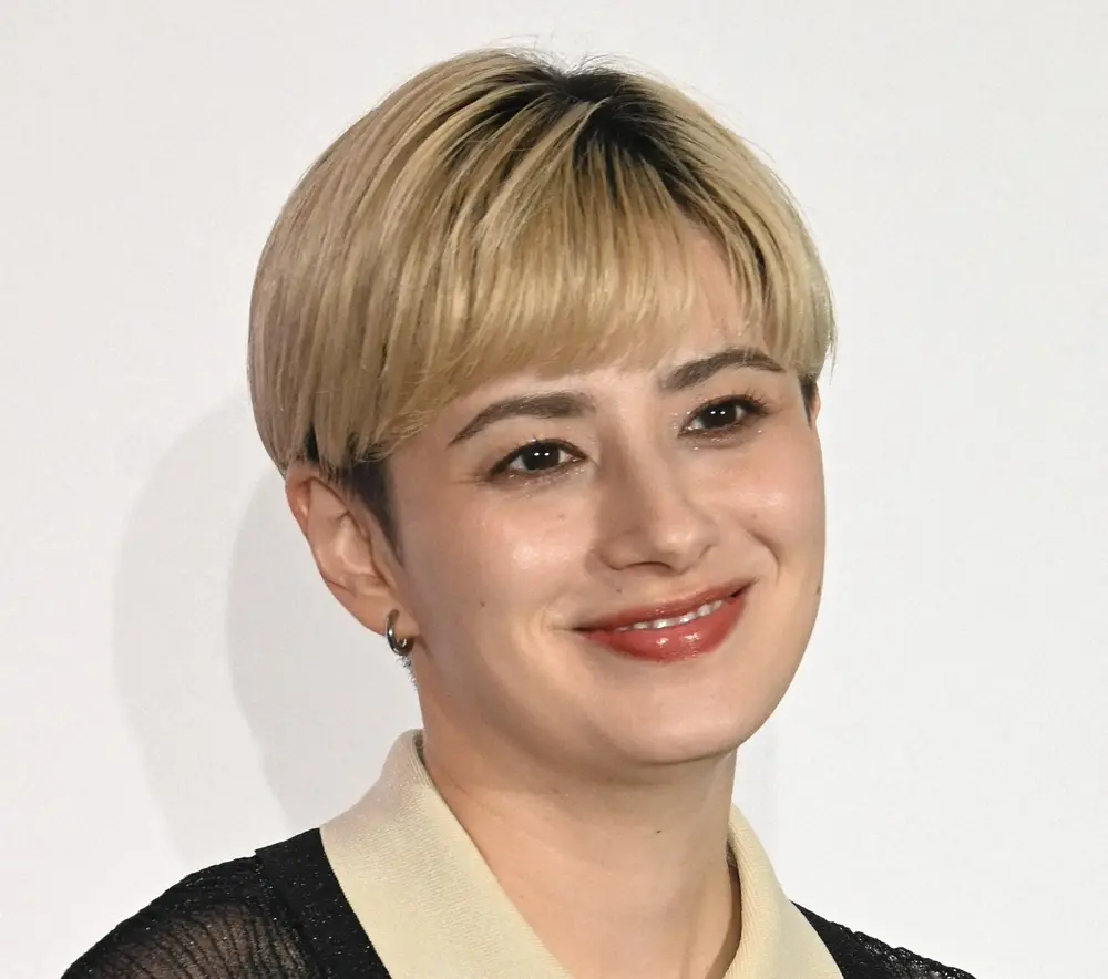 ホラン千秋「ベッキーさんのスキャンダルで崩壊しました」芸能界ハーフ会のてん末　ウエンツとぶっちゃけ - スポニチ Sponichi Annex 芸能