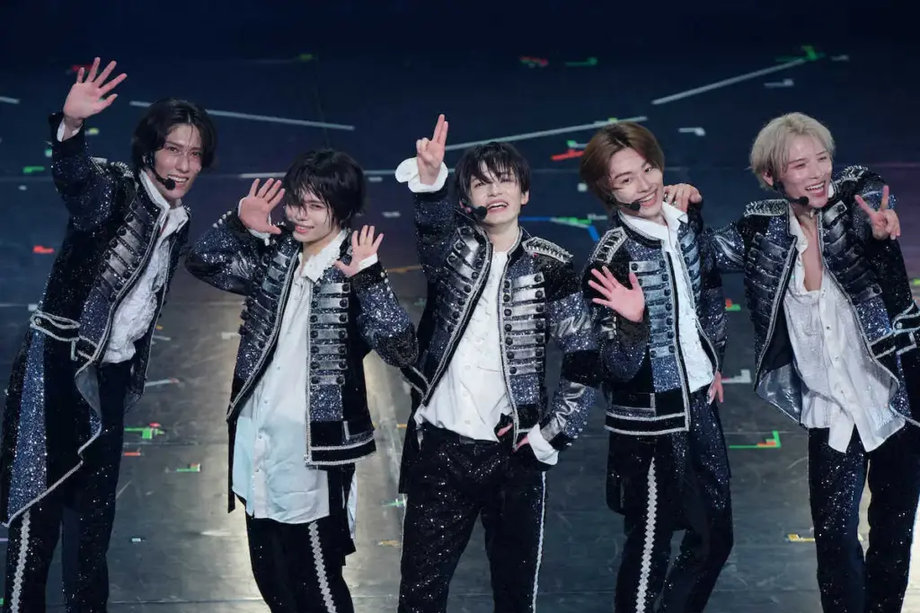 ジュニア5人組新グループ「Howzit」初ライブで24曲熱唱「日本のエンタメひっくり返す！」 - スポニチ Sponichi Annex 芸能