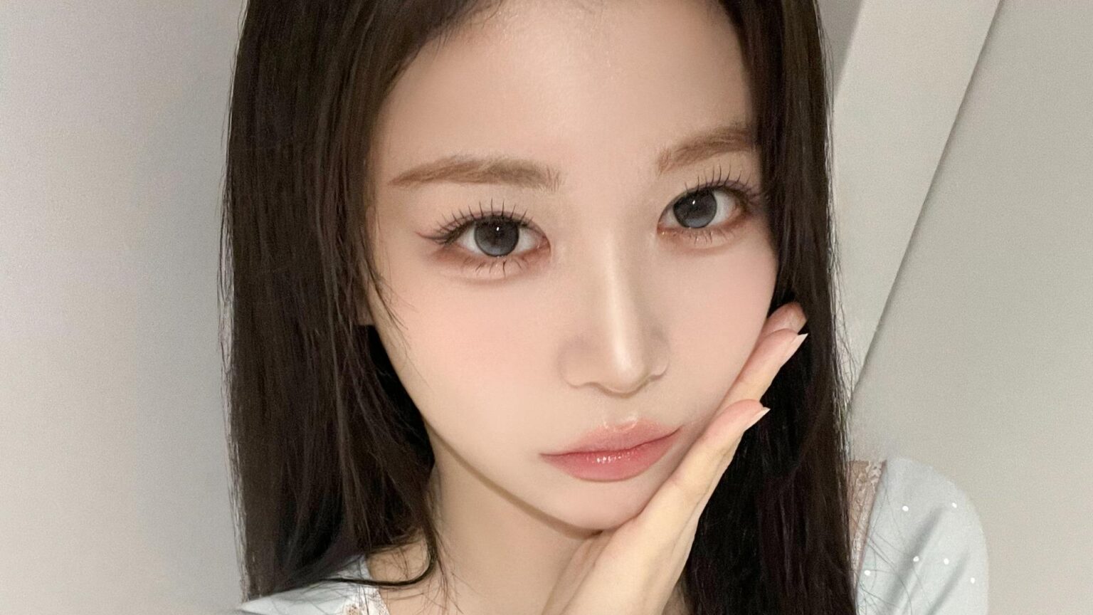 【K-POP】24人組tripleS「連続一人語り」 カエデ「母の日本アイドル好きがはじまり」（吉崎エイジーニョ） - エキスパート - Yahoo!ニュース