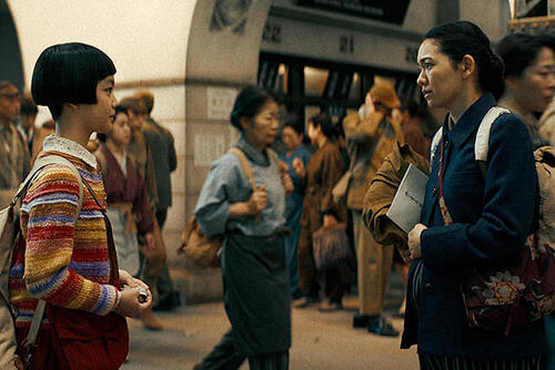 ひとりぼっちの少女はいかにして戦後を生き抜いたのか 「わたしの知らない子どもたち」 – 映画な生活 – 芸能コラム : 日刊スポーツ ひとりぼっちの少女はいかにして戦後を生き抜いたのか 「わたしの知らない子どもたち」 - 映画な生活 - 芸能コラム : 日刊スポーツ