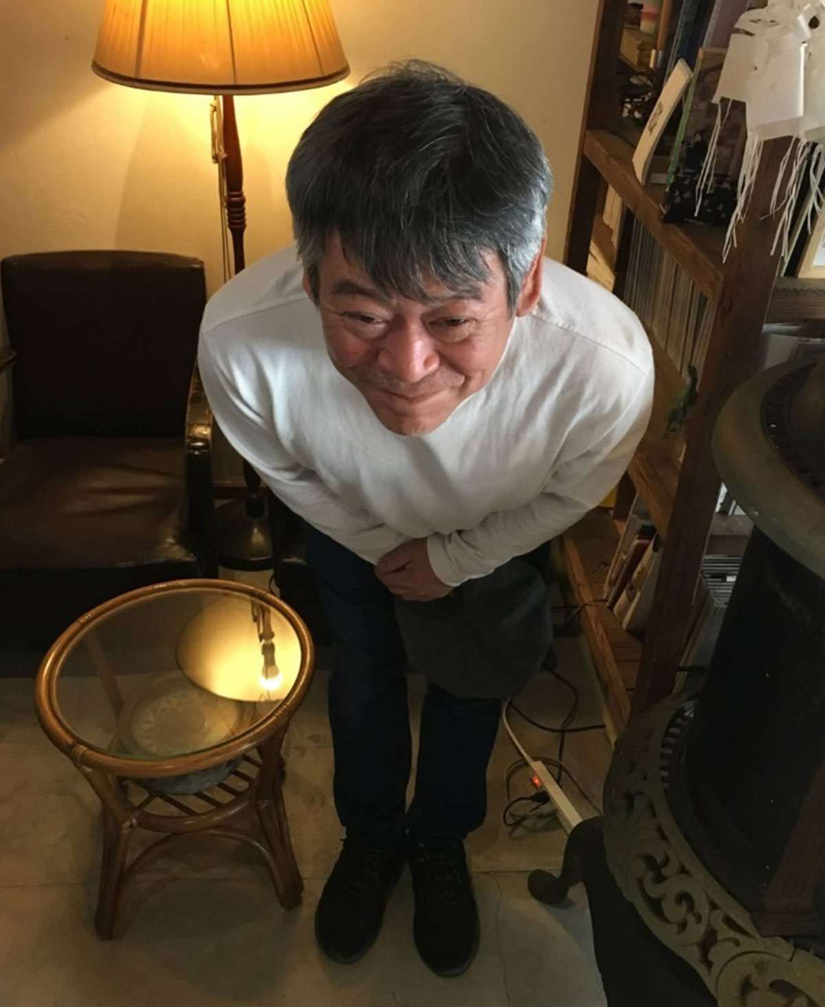 33歳年下の杜菜摘と結婚したおかやまはじめ。年の差や、まだ未婚だったことに驚きの声が広がっている(画像・おかやまはじめのInstagram「@hazimeokayama」より)