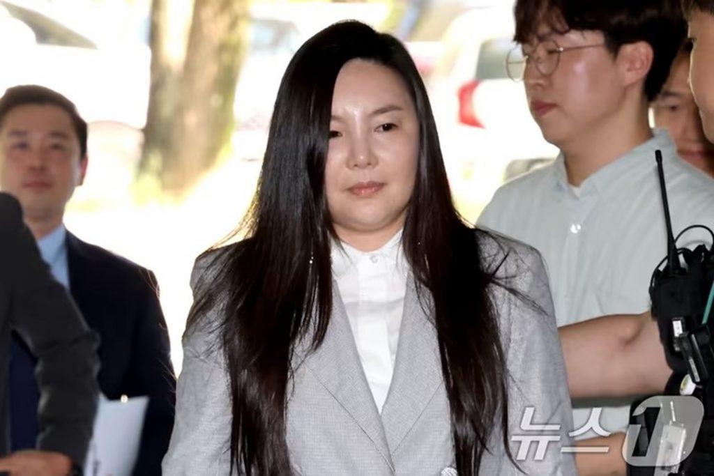 韓国芸能事務所ワンハンドレッド代表を詐欺罪で起訴…約35億円巡り13日に初公判 | KOREA WAVE